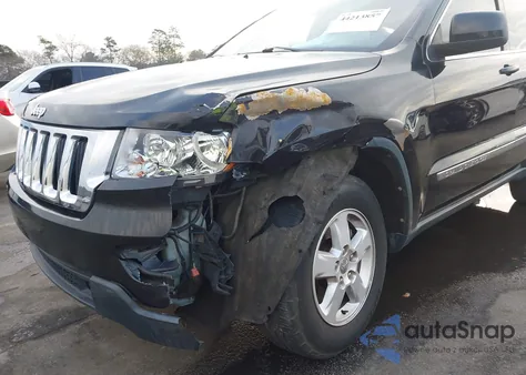 2013 Jeep Grand Cherokee Laredo z USA, uszkodzony, nr VIN 1C4RJEAG0DC504159